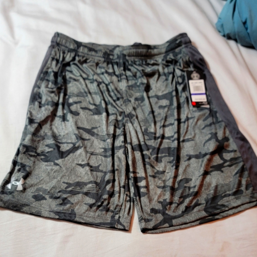 Mens Under Armour shorts